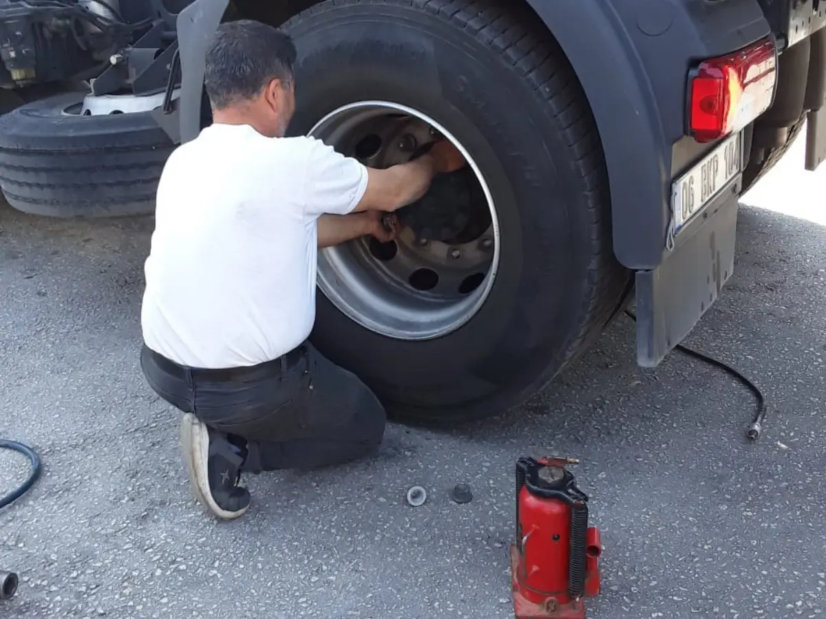 Reisdere Oto Lastikçi